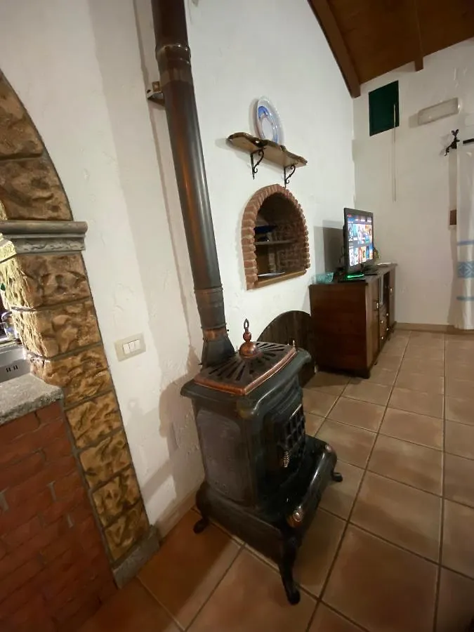 بيت للعطل L'Uliveto Holiday House مورافيرا إيطاليا