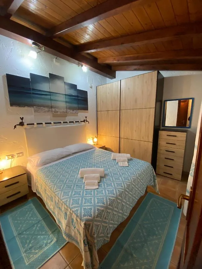 L'Uliveto Holiday House مورافيرا بيت للعطل