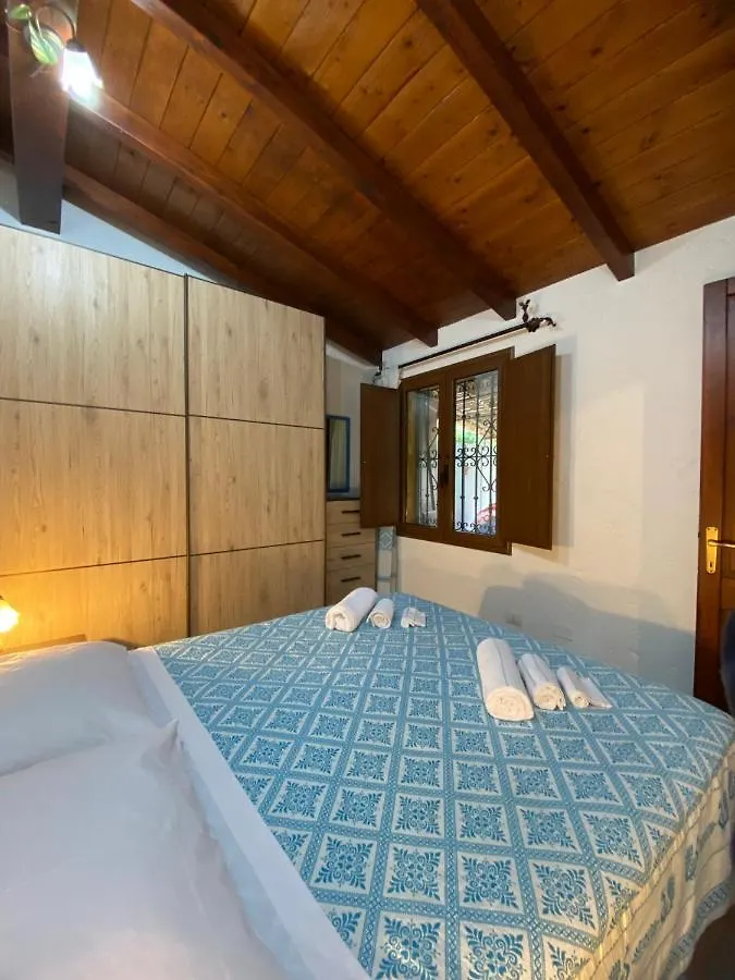 بيت للعطل L'Uliveto Holiday House مورافيرا